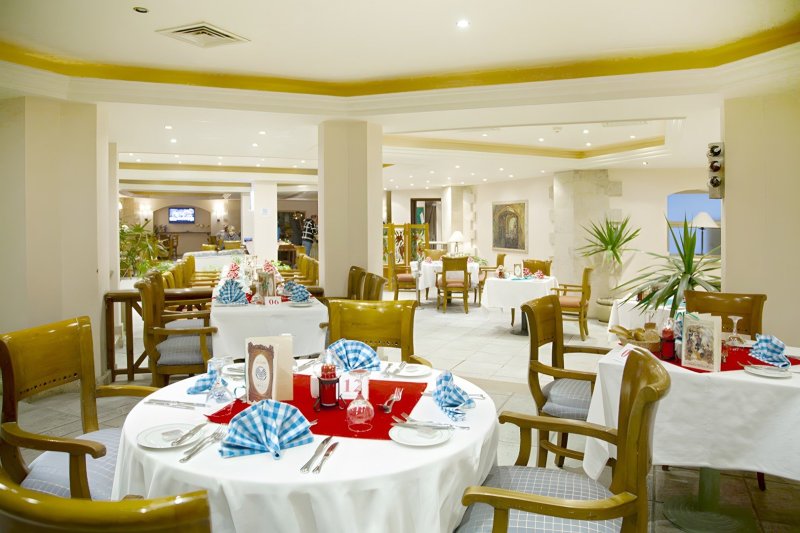 Hurghada utazás Hotel Coral Beach Hurghada Resort