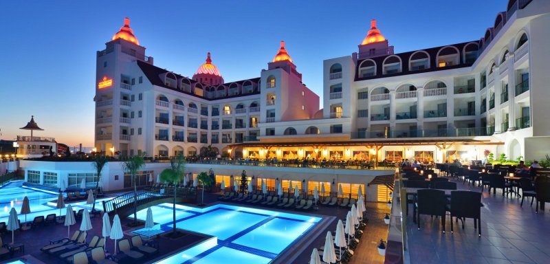 Side utazás Hotel Crown Serenity