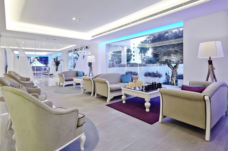 Mallorca utazás Hotel Grupotel Marítimo