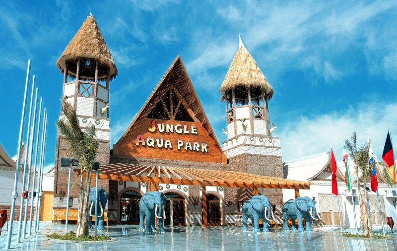 Hurghada utazás Hotel Jungle Aqua Park