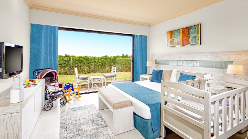 Hurghada utazás Hotel Mövenpick Waterpark Resort & Spa Soma Bay