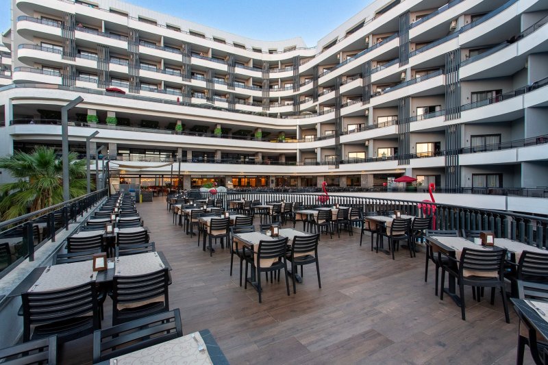 Alanya utazás Hotel Noxinn Deluxe