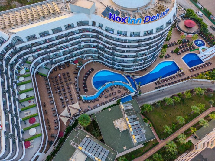 Alanya utazás Hotel Noxinn Deluxe