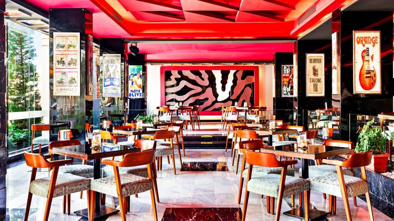 Hurghada utazás Hotel Pickalbatros White Beach Resort