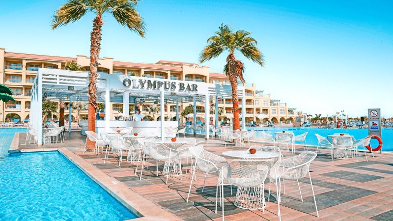 Hurghada utazás Hotel Pickalbatros White Beach Resort