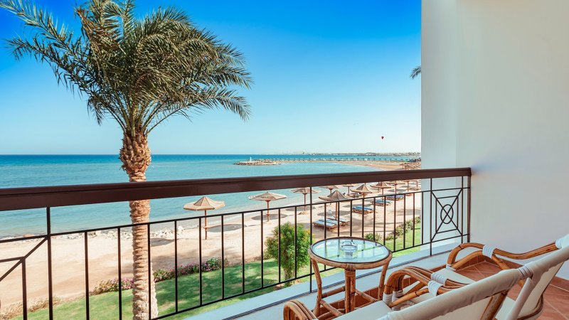 Hurghada utazás Hotel Sunrise Alma Bay