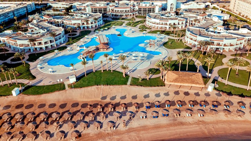 Hurghada utazás Hotel Sunrise Alma Bay