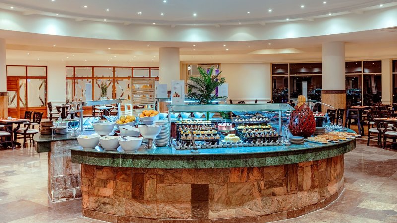 Hurghada utazás Hotel Sunrise Alma Bay