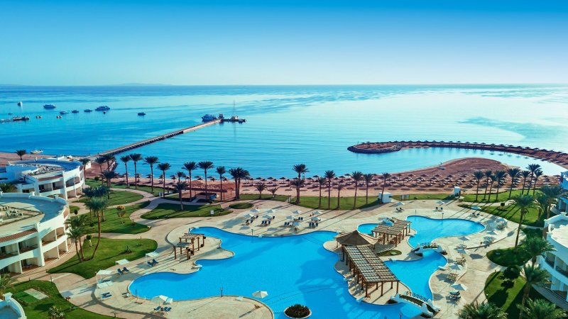 Hurghada utazás Hotel Sunrise Alma Bay