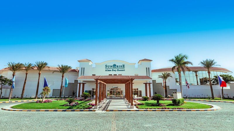 Hurghada utazás Hotel Sunrise Alma Bay