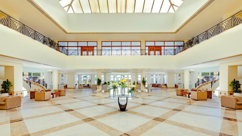 Hurghada utazás Hotel Sunrise Alma Bay