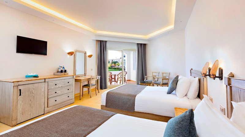 Hurghada utazás Hotel Sunrise Alma Bay