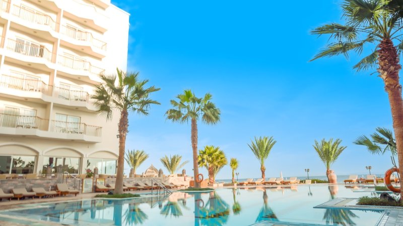 Hurghada utazás Hotel The Royal Star Beach Resort