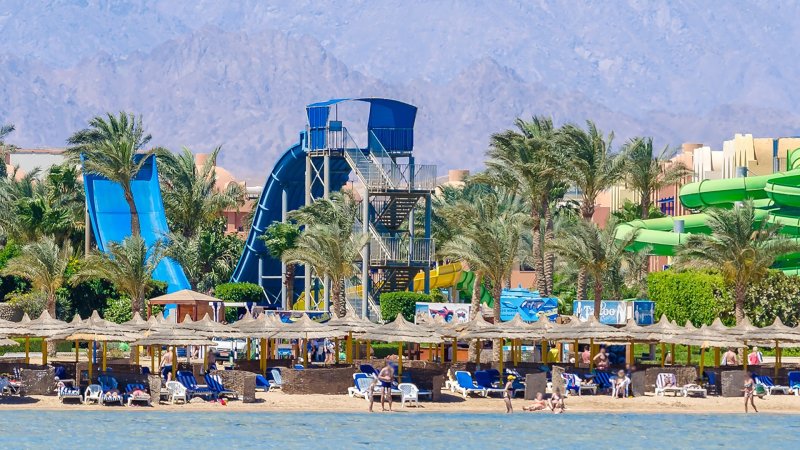 Hurghada utazás Hotel Titanic Beach Spa & Aqua Park