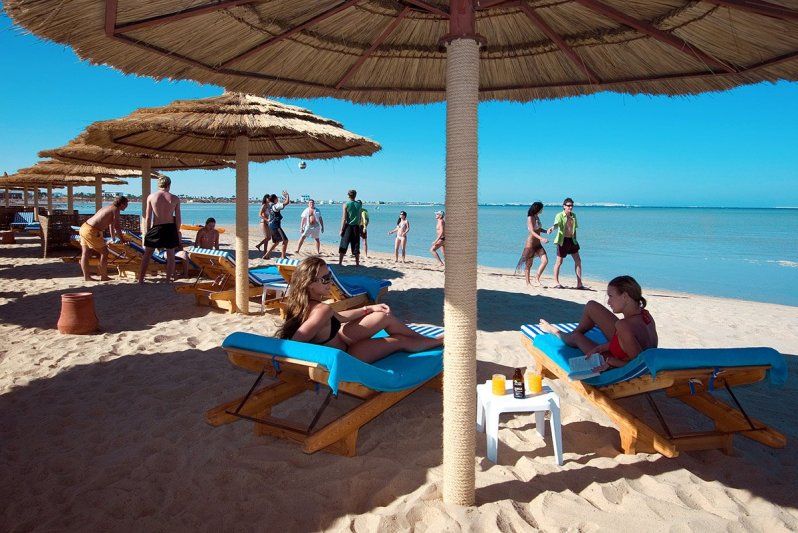 Hurghada utazás Hotel Titanic Beach Spa & Aqua Park