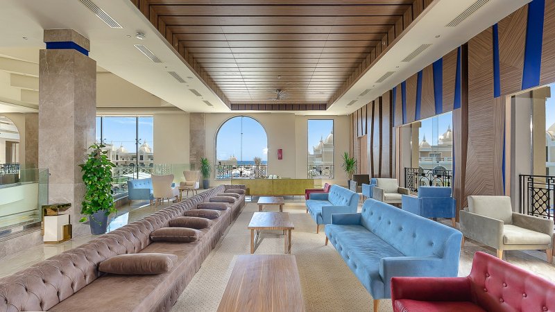 Hurghada utazás Hotel Titanic Royal