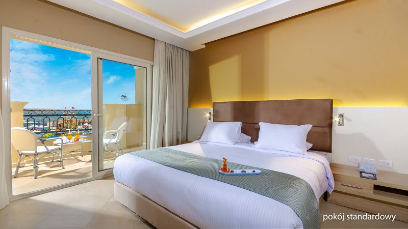 Hurghada utazás Hotel Titanic Royal