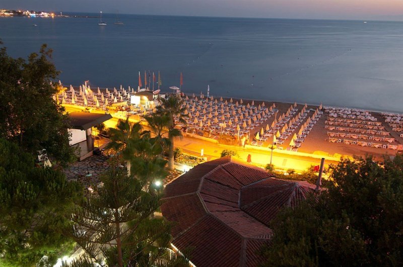Hotel Trendy Side Beach Side