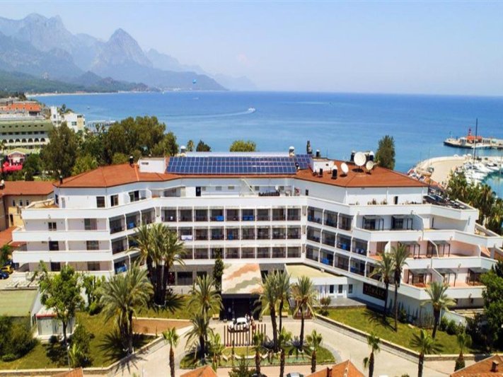 Antalya utazás Imperial Turkiz