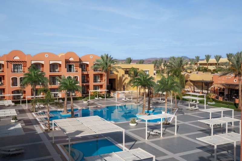 Marsa Alam utazás Jaz Dar El Madina Hotel