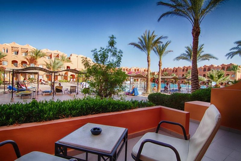 Hurghada utazás Jaz Makadi Oasis Resort & Club