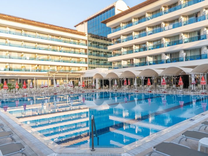 Marmaris utazás LEtoile Beach Hotel