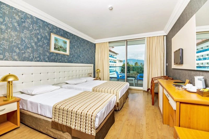 Marmaris utazás LEtoile Beach Hotel