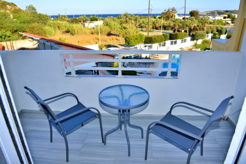 Rodosz Faliraki utazás Maroula Studios