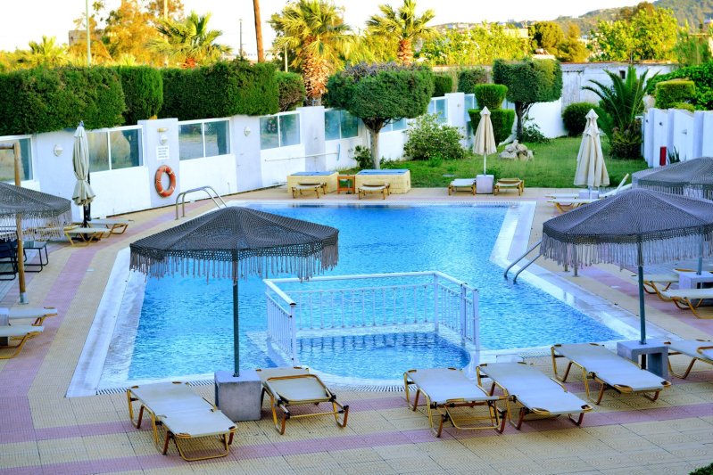 Rodosz Faliraki utazás Maroula Studios