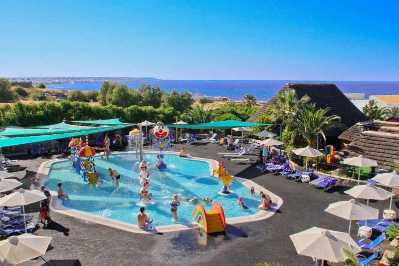 Kréta Hersonissos utazás Nana Golden Beach