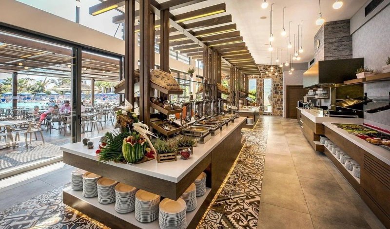 Kréta Hersonissos utazás Nana Golden Beach