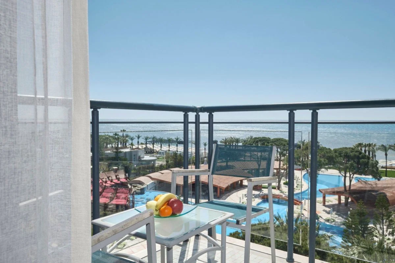 Belek utazás Paloma Sencia