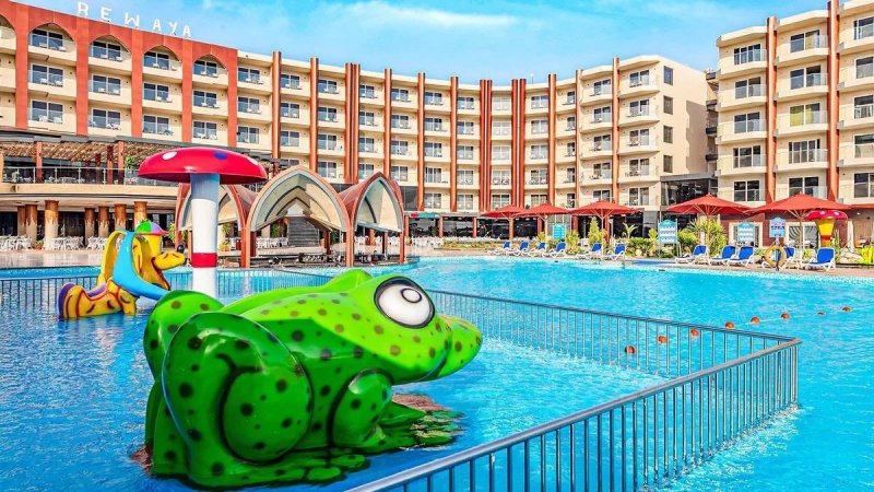 Rewaya Majestic Resort Hurghada