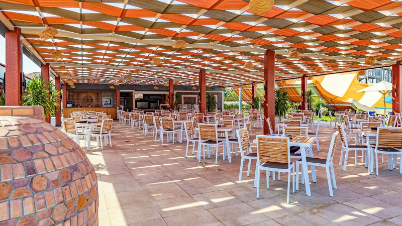 Hurghada utazás Rewaya Majestic Resort