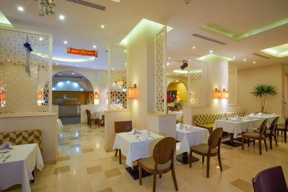 Hurghada utazás Royal Star Beach Resort