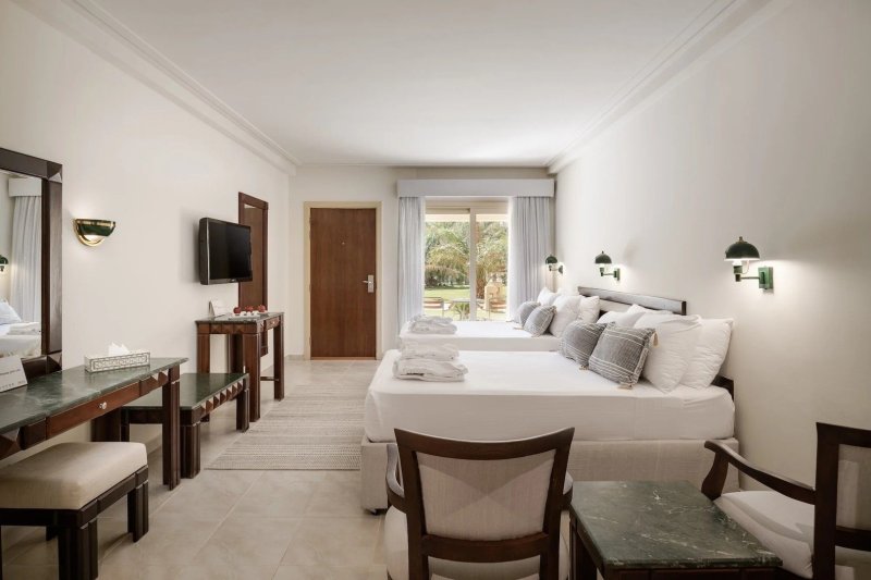 Hurghada utazás Sindbad Club