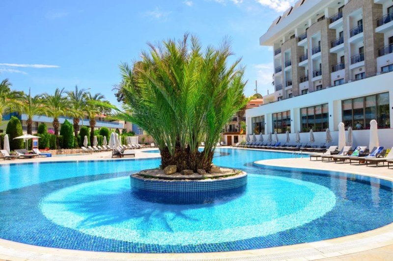 Kemer utazás Sunland Resort Hotel