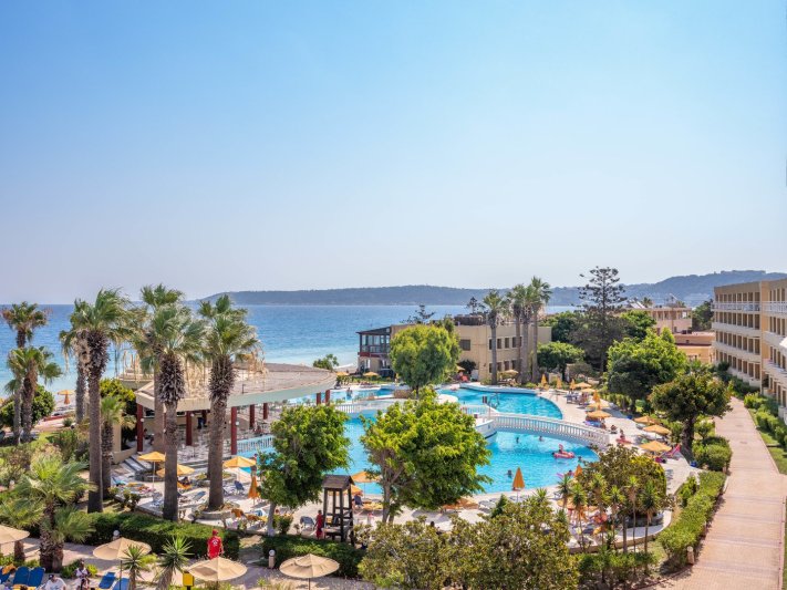 Rodosz Ialyssos utazás Sunshine Rhodes Hotel