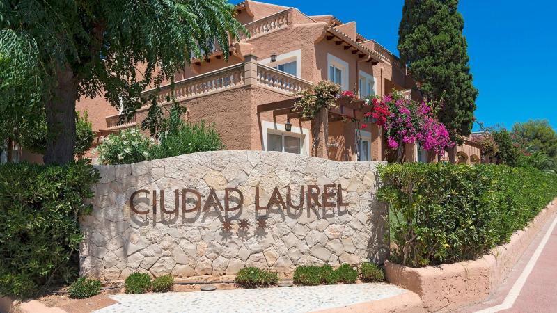 Aparthotel Ciudad Laurel Mallorca