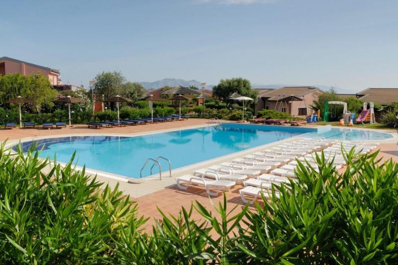 Cala Rosa Club Hotel Szardínia
