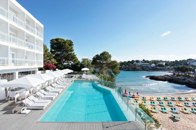 Grupotel Ibiza Beach Resort Ibiza