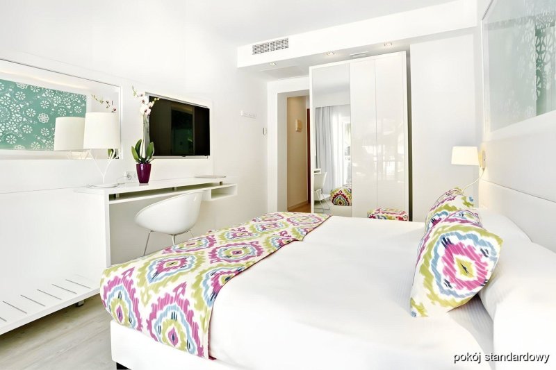 Grupotel Ibiza Beach Resort Ibiza