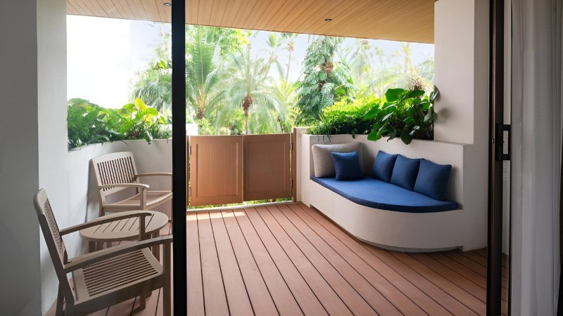 Pattaya utazás Hotel Amari Bangsaen