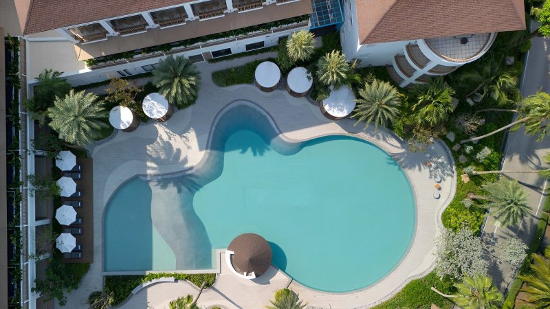 Pattaya utazás Hotel Amari Bangsaen