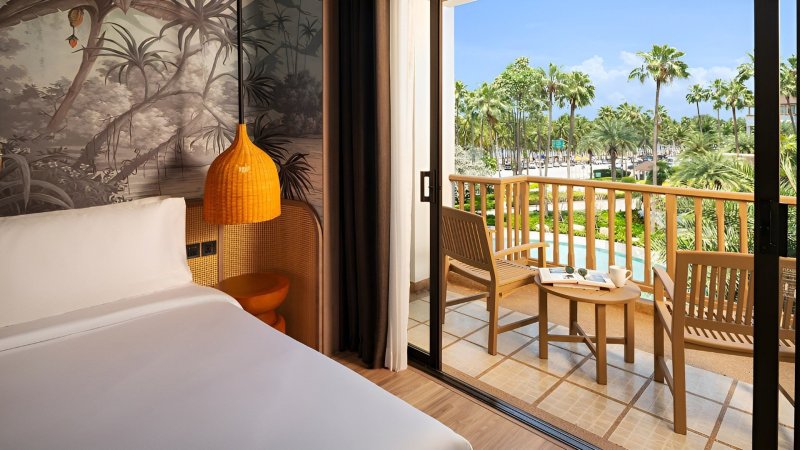 Pattaya utazás Hotel Amari Bangsaen