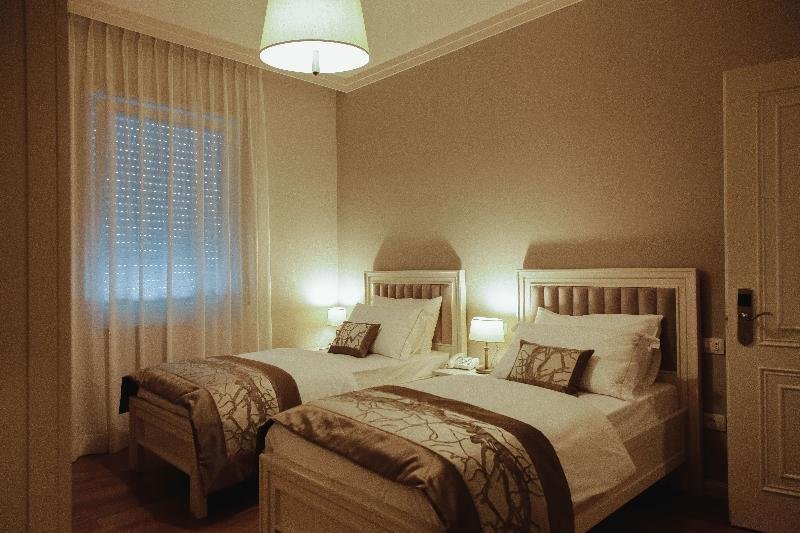 Durres utazás Hotel Amfiteatri Boutique 