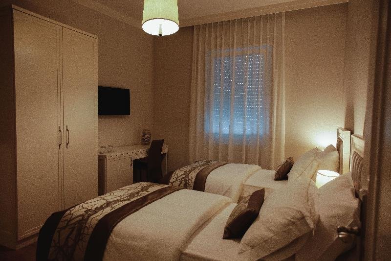 Durres utazás Hotel Amfiteatri Boutique 