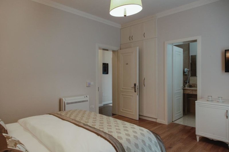 Durres utazás Hotel Amfiteatri Boutique 