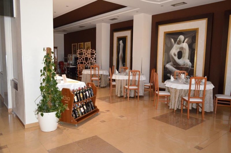 Durres utazás Hotel Arvi 