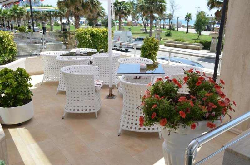 Durres utazás Hotel Arvi 